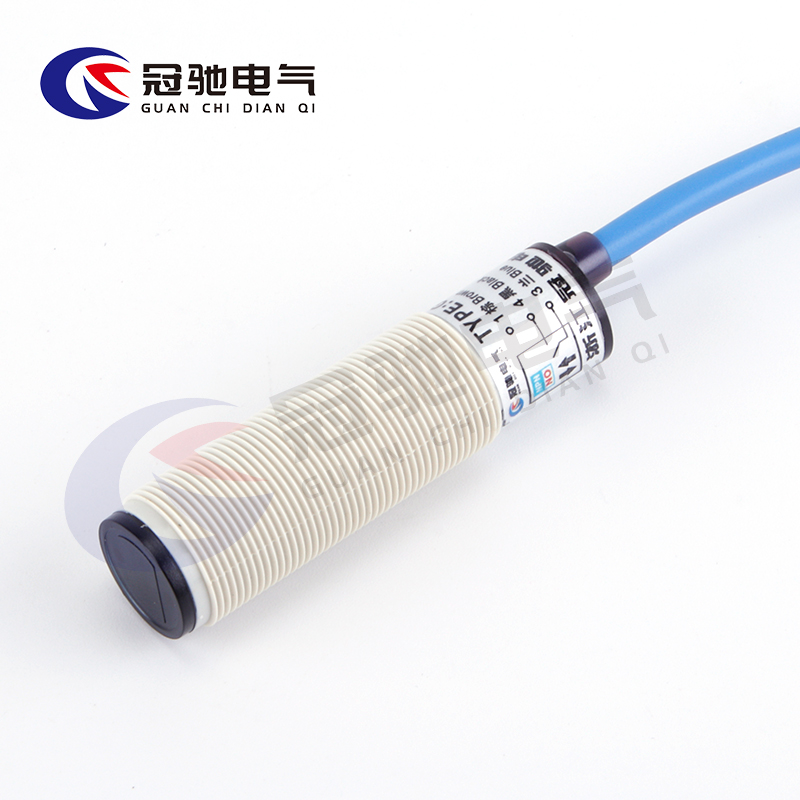 紅外線感應GC18Y-DS30NK光電開關接近漫反射式傳感器常開三線